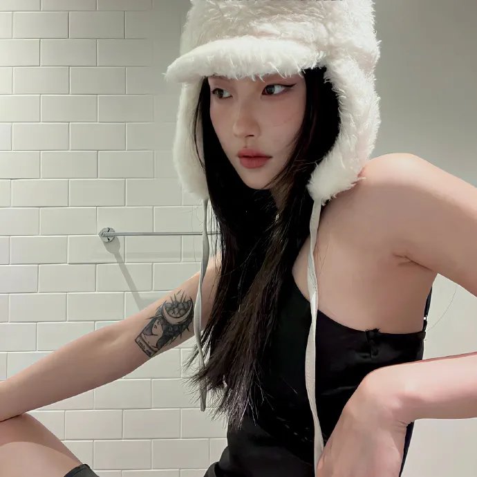 窗户上的阴影